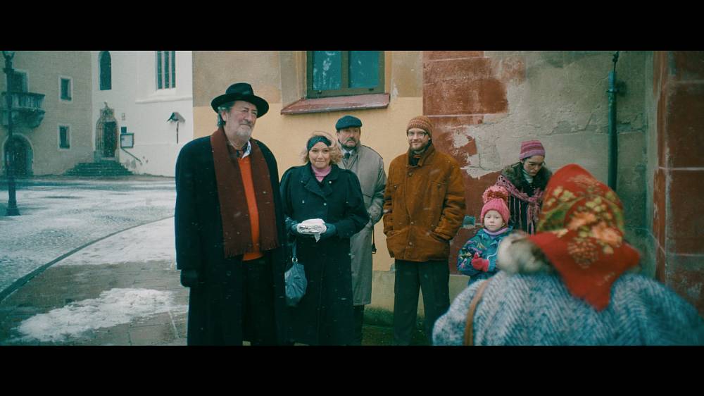 Stalo se to jedné silvestrovské noci. Bolek Polívka s Evou Holubovou prožívají změnu ve filmu A máme, co jsme chtěli