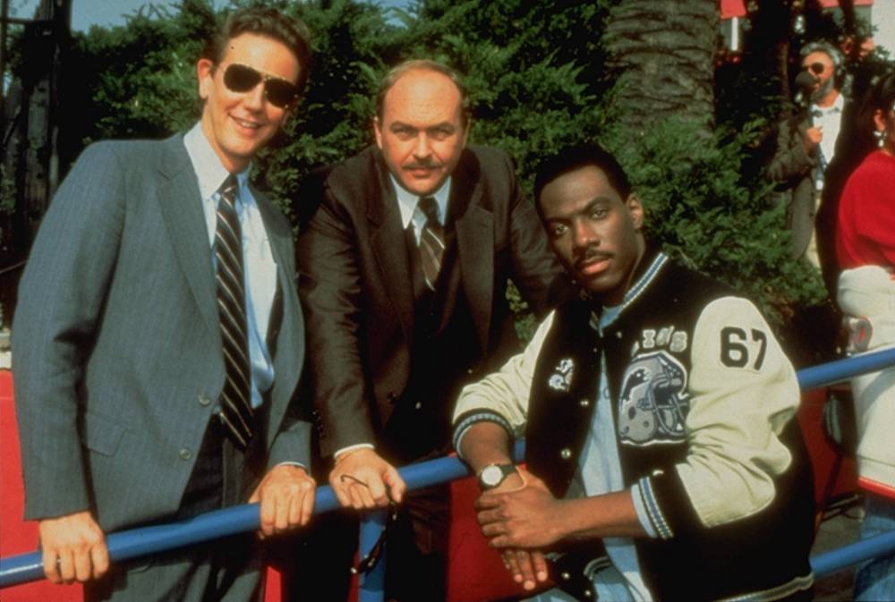 Detektiv Axel Foley zamotal zločincům i policajtům v Beverly Hills pořádně hlavu