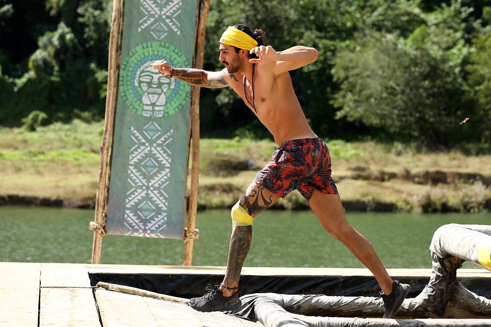 Survivor 2025: Rybářské vybavení se u Dobyvatelů moc neopotřebuje. Kluci si raději zazpívají