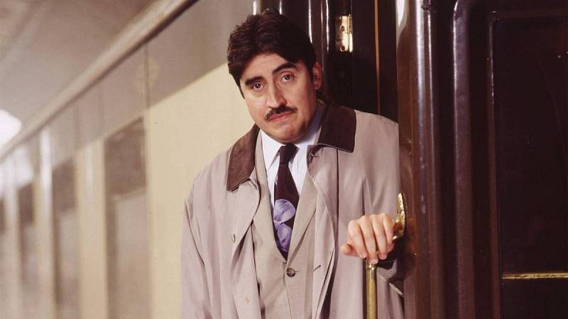 Alfred Molina