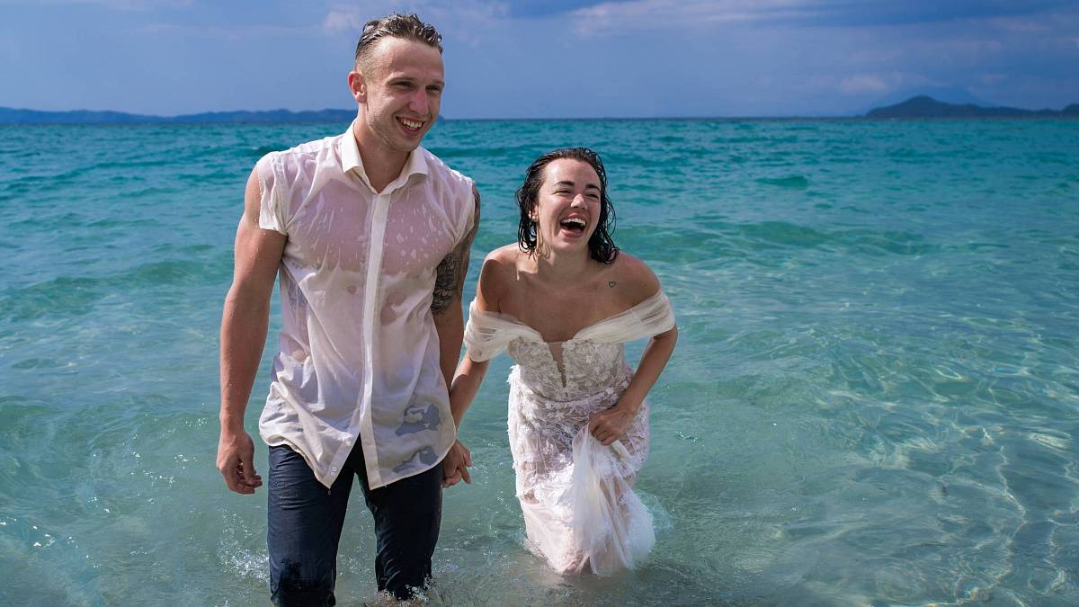 Honeymoon – líbánky k nepřežití: Simona a Michal zaujali svým polibkem a i vztahoví poradci jim dávají velkou šanci