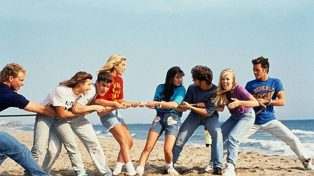 Beverly Hills 90210 dnes pobaví naivitou a kýčovitostí