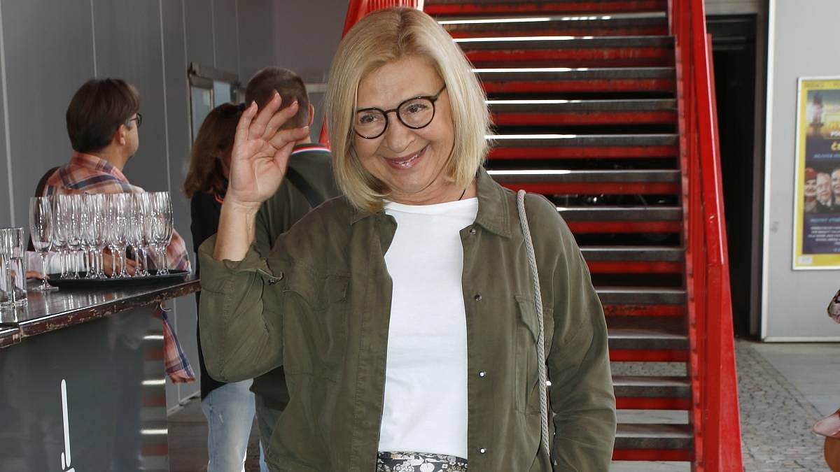 „Nula od nuly pojde.“ Jana Paulová o důchodu, který ji nutí dál hrát „Nula od nuly pojde.“ Jana Paulová o důchodu, který ji nutí dál hrát