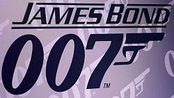 Zemřel tvůrce loga 007 a bezpočtu filmových plakátů. Dožil se úctyhodného věku Zemřel tvůrce loga 007 a bezpočtu filmových plakátů. Dožil se úctyhodného věku