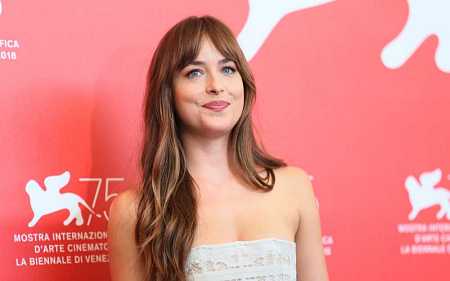 Jak se má Dakota Johnson aneb sen mnoha mužů